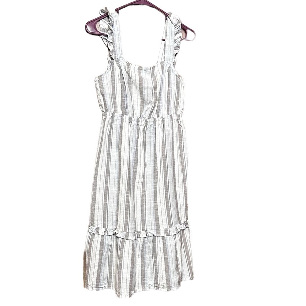 🔴5 for $40 SALE Madison Grey, Blue & Grey Striped Ruffle  Detail Midi Dress sz S